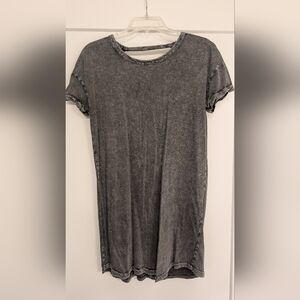 RVCA Charcoal Short Sleeve Tee Tunic Beach Cover Up